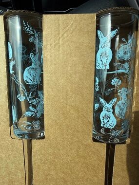 Source Unknown Blue Bunny Floral Tall Drinking Glasses